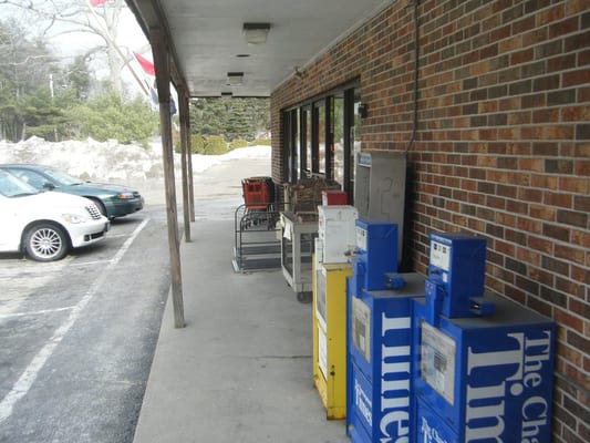 Rippy's Liquor & Marketplace by null