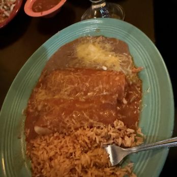 Los Dos Amigos - Chicken or Beef Enchilada - Mexican Near Me - Thousand Oaks, California Los Dos Amigos - Chicken or Beef Enchilada - Mexican Near Me - Thousand Oaks, California