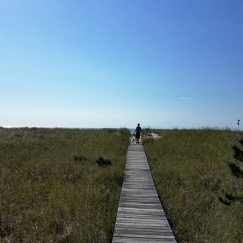 Beach and Bay Bungalows - Vacation Rentals Near Me - Westhampton Beach, New York