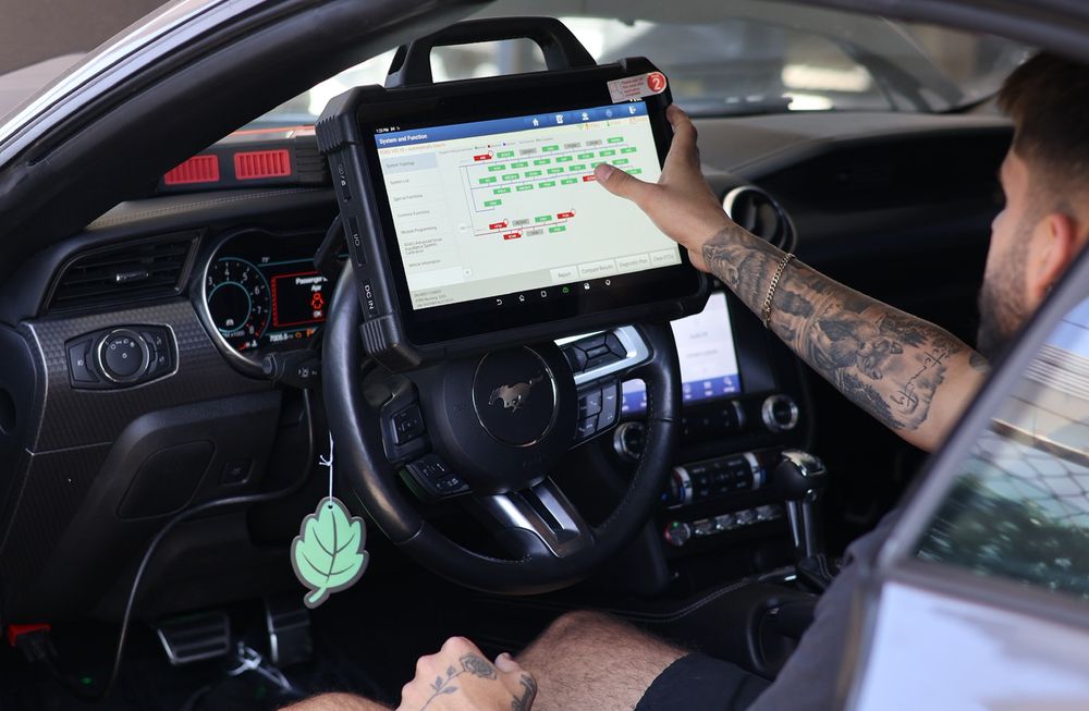Jrg Auto Electric Miami Roadtrippers - O