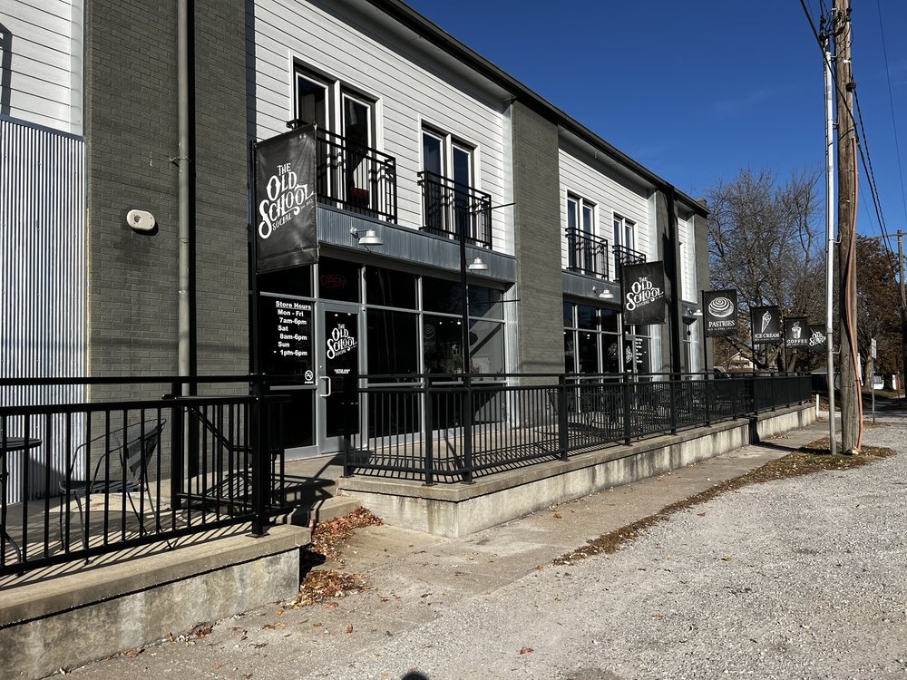 THE OLD SCHOOL SOCIAL with photos Updated August 2024 49 Photos