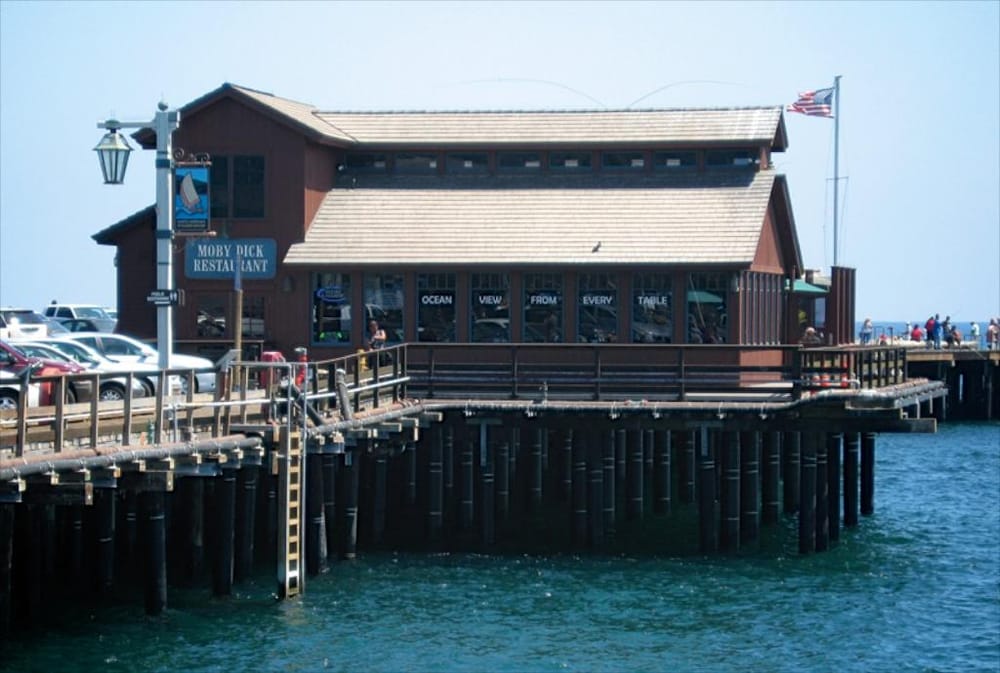 Slide of Derrick's Roofing