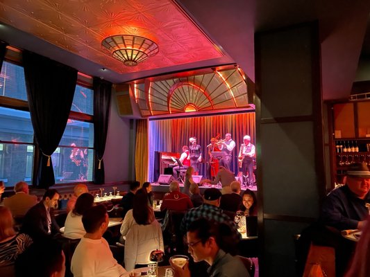 Dawn Club by null