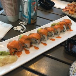 Hot Girl Roll