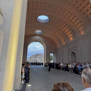 Menin Gate - Pre ceremony. - Landmarks & Historical Buildings Near Me - Ieper, VWV