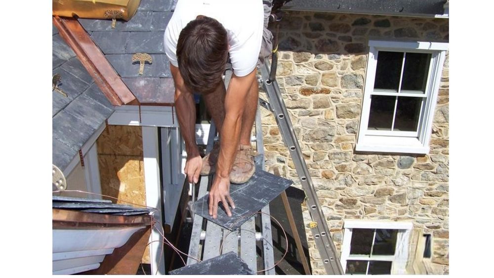 Slide of Renova Construction