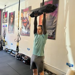Speakeasy of Strength - Strong presses.