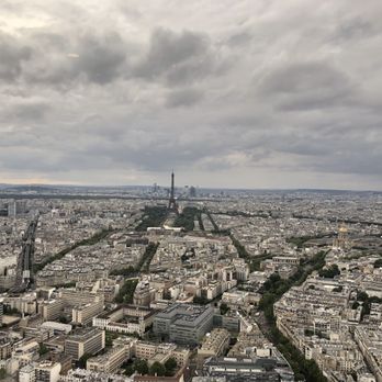Ciel de Paris - View - Modern European Near Me - Paris, 75