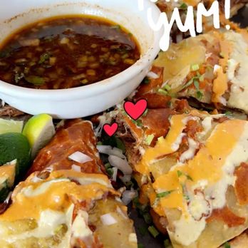 Los Pookies - Birria Pizza - Tacos Near Me - Albuquerque, New Mexico Los Pookies - Birria Pizza - Tacos Near Me - Albuquerque, New Mexico