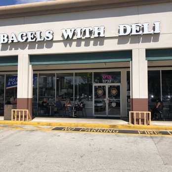 Bagels With Deli - Outside - Breakfast & Brunch Near Me - Delray Beach, Florida
