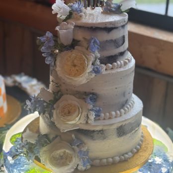 A Resin To Remember - Stunning cake stand by her and cake decor as well!!! - Floral Designers Near Me - Dallas, Georgia A Resin To Remember - Stunning cake stand by her and cake decor as well!!! - Floral Designers Near Me - Dallas, Georgia