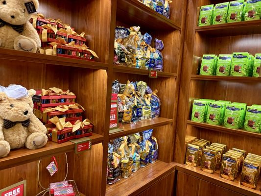 Ghirardelli Ice Cream & Chocolate Shop by null