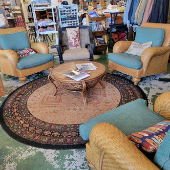 OIB Surf & Java - a living room with wicker furniture - Coffee & Tea Near Me - Ocean Isle Beach, North Carolina OIB Surf & Java - a living room with wicker furniture - Coffee & Tea Near Me - Ocean Isle Beach, North Carolina
