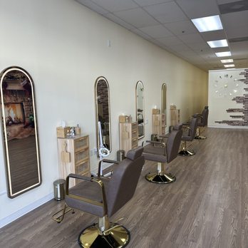 Silva Brow Bar - Eyelash Service Near Me - Tujunga, California