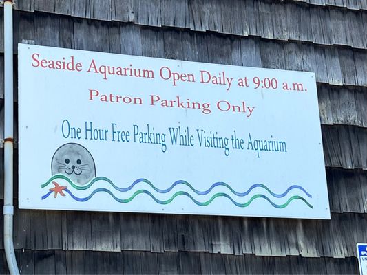 Seaside Aquarium by null