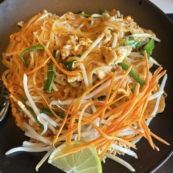 Seree Thai Restaurant & Bar - Pad thai - Thai Near Me - Kent, Washington Seree Thai Restaurant & Bar - Pad thai - Thai Near Me - Kent, Washington