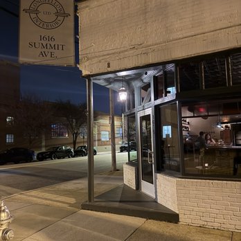 The Brooklyn - Cocktail Bars Near Me - Richmond, Virginia