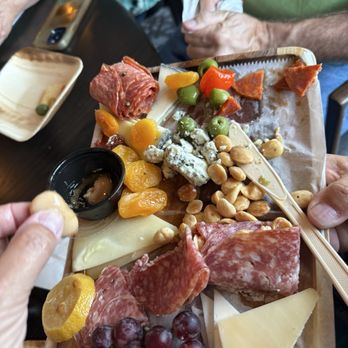 Roo Mountain Vineyards - Charcuterie board - Wineries Near Me - Ellijay, Georgia Roo Mountain Vineyards - Charcuterie board - Wineries Near Me - Ellijay, Georgia