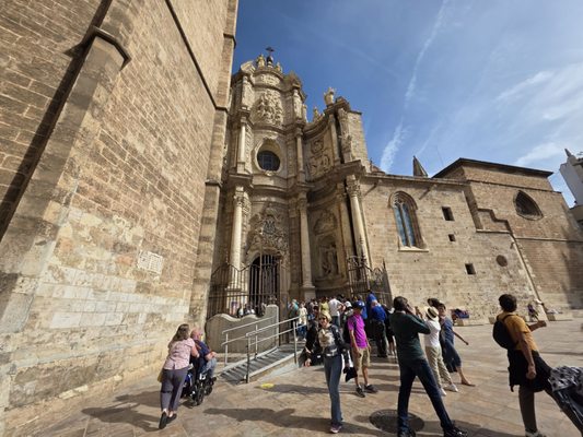 Valencia Cathedral by null