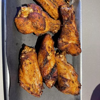 Gastropit Ellisville - Smoked wings - Barbeque Near Me - Ellisville, Missouri Gastropit Ellisville - Smoked wings - Barbeque Near Me - Ellisville, Missouri