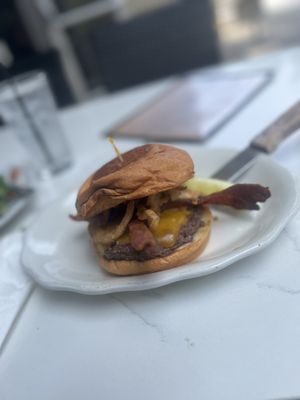 New Vintage Grill Truxtun by null