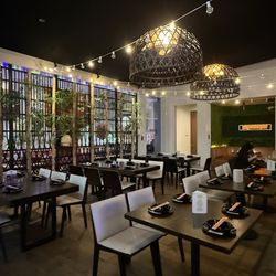 Hongdae Sushi & Grill - Indoor Main dining
