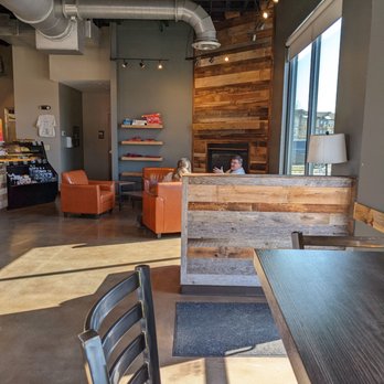 Coffee Crossing - Cozy fireplace seating - Coffee & Tea Near Me - New Albany, Indiana Coffee Crossing - Cozy fireplace seating - Coffee & Tea Near Me - New Albany, Indiana