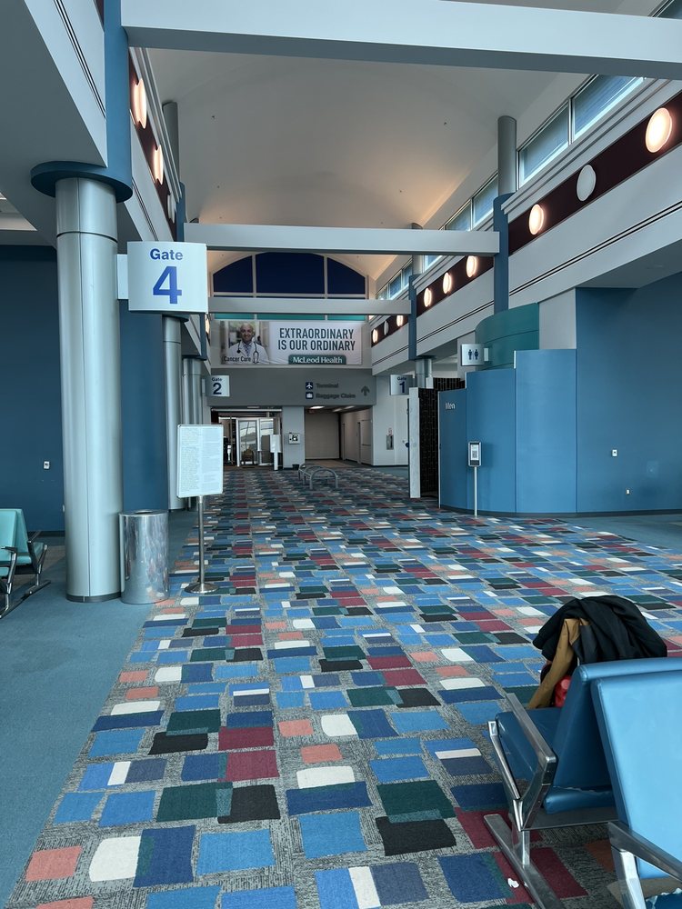 FLORENCE REGIONAL AIRPORT FLO Updated September 2024 36 Photos