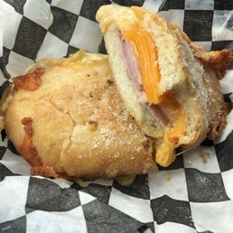 Deluxe grilled cheese with ham Deluxe grilled cheese with ham
