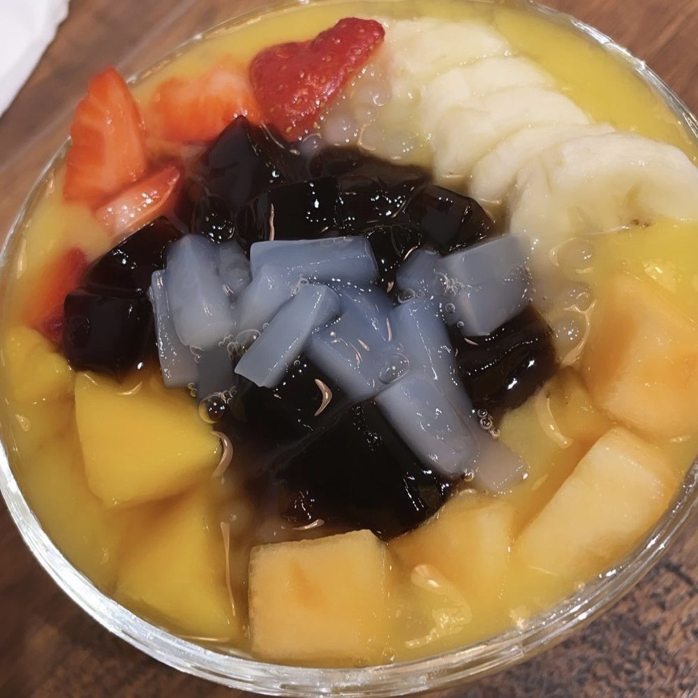 Mango Mango Dessert - A20 Mixed Fresh Fruit with Sago and Jelly - Ice Cream & Frozen Yogurt Near Me - Philadelphia, Pennsylvania