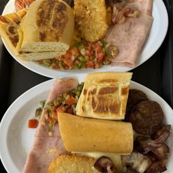 Taino's Bakery & Deli - Super breakfast plates