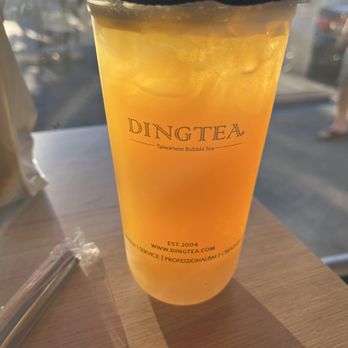 Ding Tea - Peach lychee green tea with lychee jelly. - Coffee & Tea Near Me - Los Angeles, California