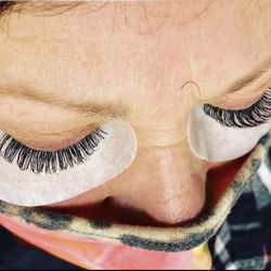 Classic lashes