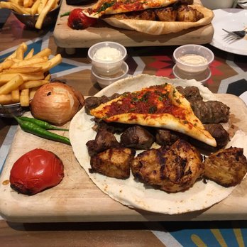Roman Zaman - Roman Zaman Grill plate - Middle Eastern Near Me - Mississauga, Ontario