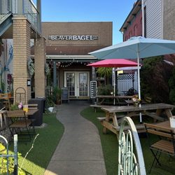 Beaver Bagel Company - Front of the store and outdoor seating