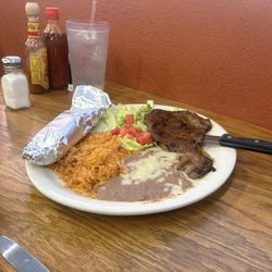 Isabella Mexican Cocina & Cantina - Carne asada with rice and beans