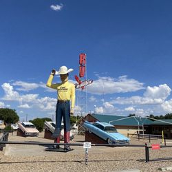 Cadillac Ranch Gift Shop