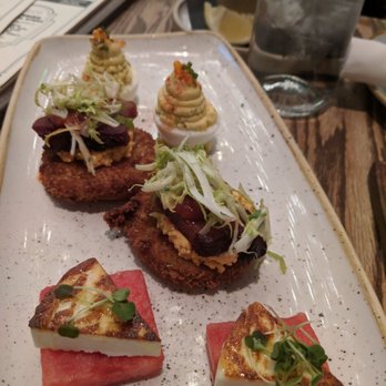 Yardbird - Appetizer course. Oh. My. Gawd! It's an AMAZING food, even my most difficult, picky friend liked it a lot. - Southern Near Me - Las Vegas, Nevada