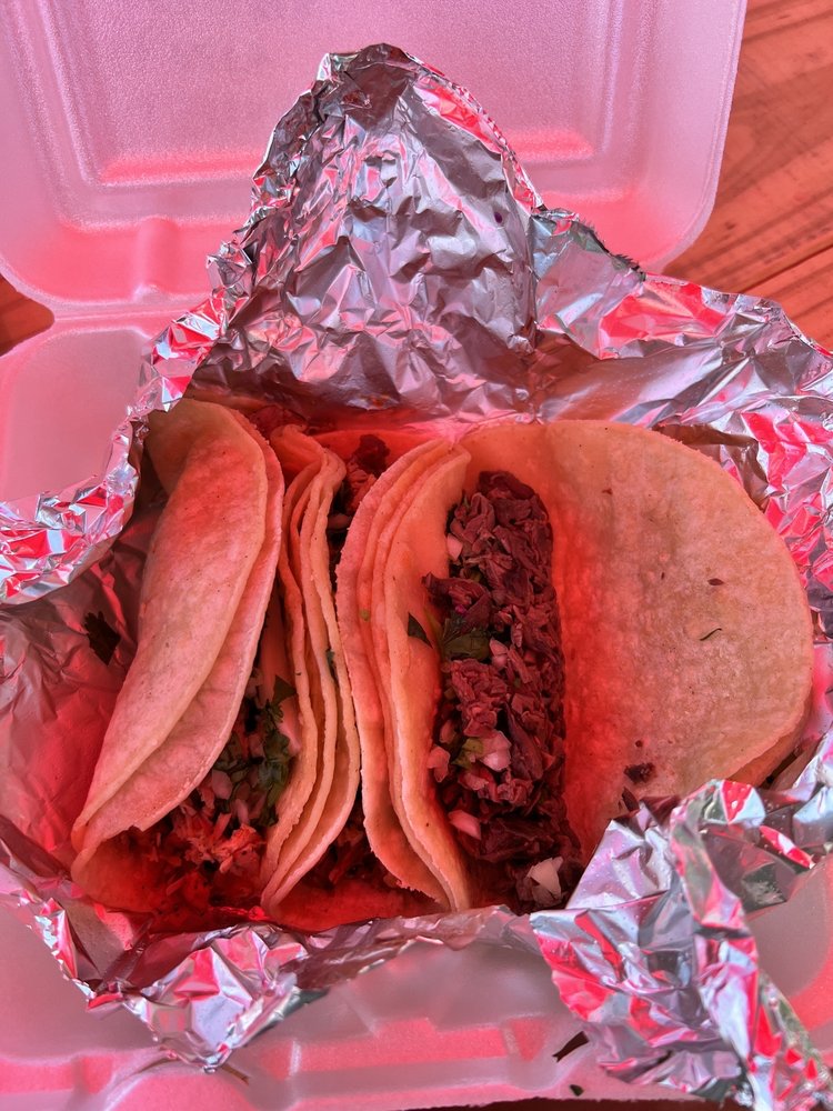 Tacos Los Panchos Logo