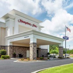 Hampton Inn Brookhaven - Guest room