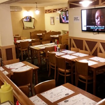 La Cerveseria - El salón inferior con tele para los partidos!!! - Catalan Near Me - Barcelona, B La Cerveseria - El salón inferior con tele para los partidos!!! - Catalan Near Me - Barcelona, B