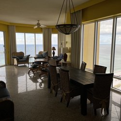 Southern Vacation Rentals - 300 degree water view!!!