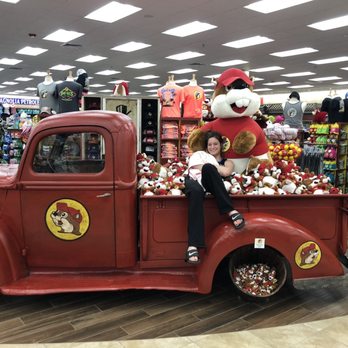 Buc-ee's - Buc-ee merch - Gas Stations Near Me - Robertsdale, Alabama