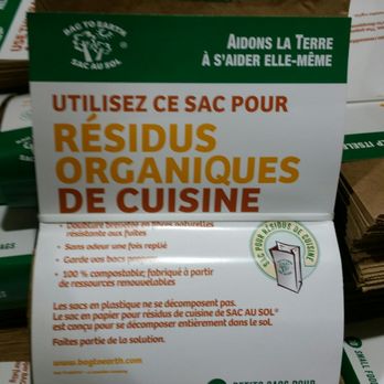 Costco - Haven't seen this compostable option in the usa - Wholesale Stores Near Me - Montreal, Quebec