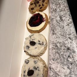 Cookies & cream, blueberry cheesecake & chocolate chip Cookies & cream, blueberry cheesecake & chocolate chip