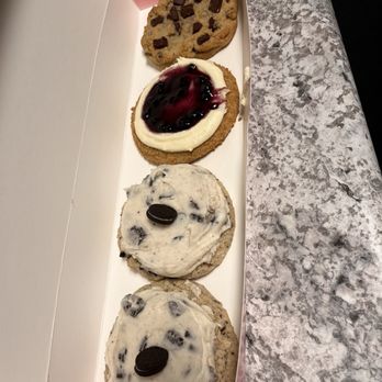 Crumbl - Six Forks - Cookies & cream, blueberry cheesecake & chocolate chip - Bakeries Near Me - Raleigh, North Carolina Crumbl - Six Forks - Cookies & cream, blueberry cheesecake & chocolate chip - Bakeries Near Me - Raleigh, North Carolina