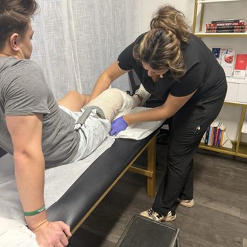 Derek T. Dee MD - Sports Medicine Near Me - Huntington Beach, California Derek T. Dee MD - Sports Medicine Near Me - Huntington Beach, California