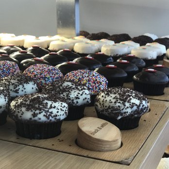 Sprinkles Las Vegas - More cupcakes - Cupcakes Near Me - Las Vegas, Nevada