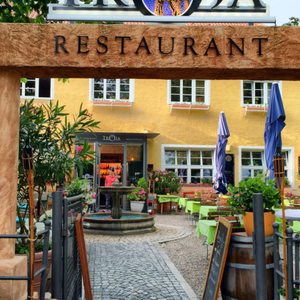 Griechisch I Türkisch I Croatisch