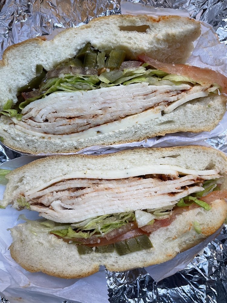 METRO MARKET DELI Updated August 2024 440 Myrtle Ave, Brooklyn, New York Delis